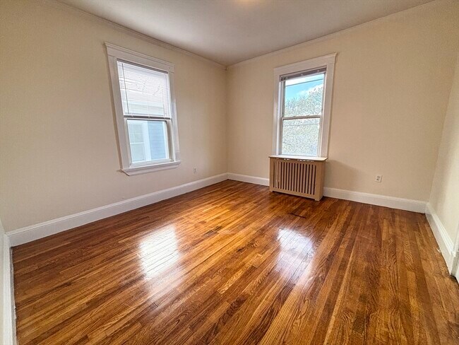 Building Photo - 79 Ballou Ave