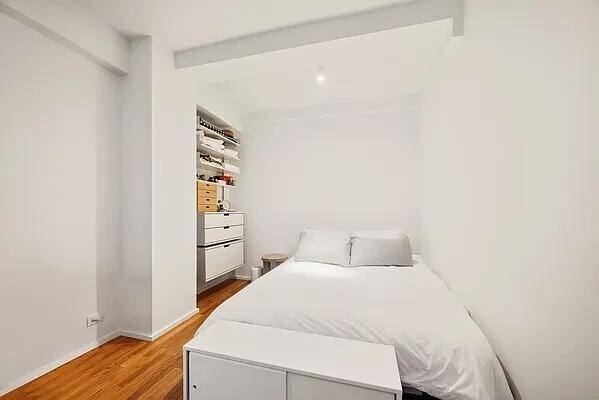 Primary Photo - 465 West 23rd Street