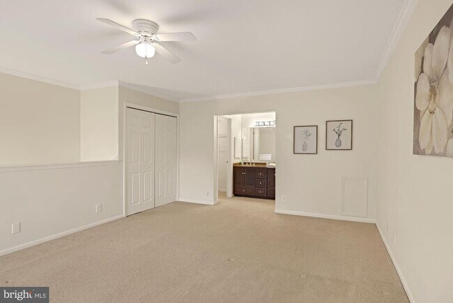 Building Photo - 10815 Hampton Mill Terrace