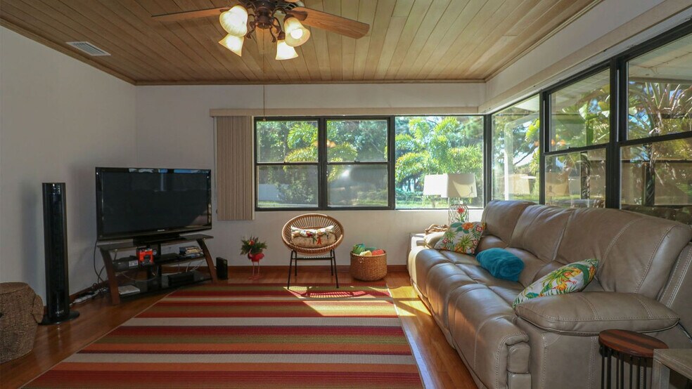 Primary Photo - 1480 Homestead Dr