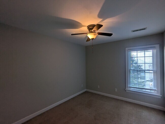 Building Photo - Oak Valley Golf Community in Advance, NC w...