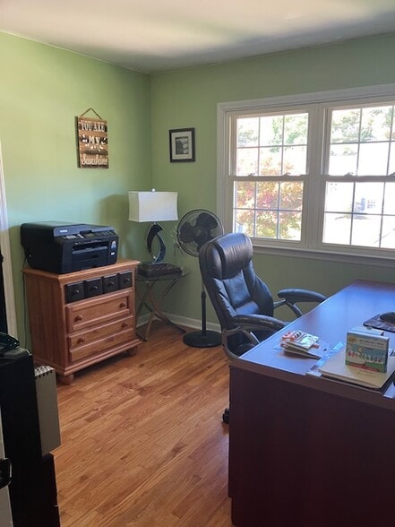 bedroom 3 - 1406 Spruce Ave
