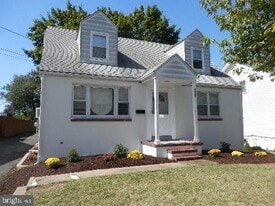 Building Photo - 1467 Pennington Rd