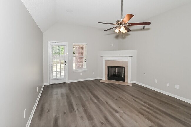 Building Photo - 5814 Steffani Dr