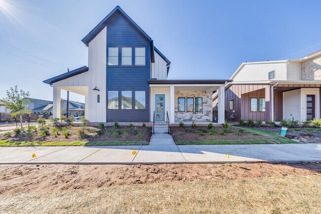 Primary Photo - 3235 Home Ct