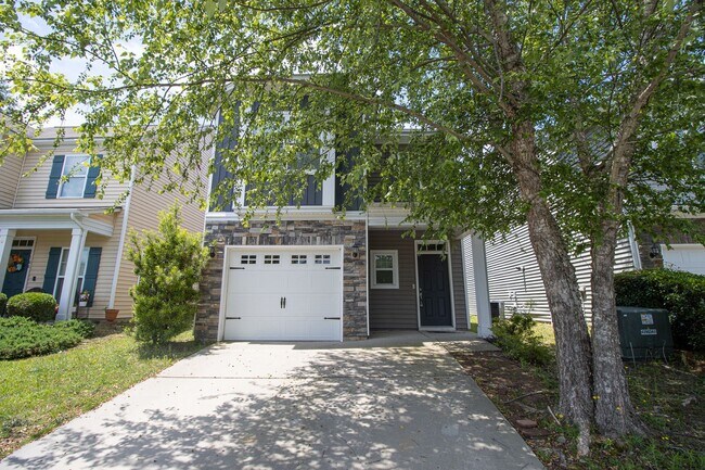 Building Photo - 106 Shumard Oak Ct
