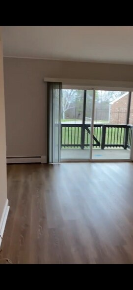 Building Photo - 17 Balance Rock Rd