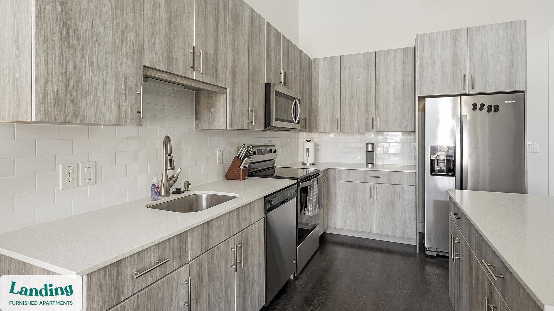 Building Photo - 401 Hemphill St