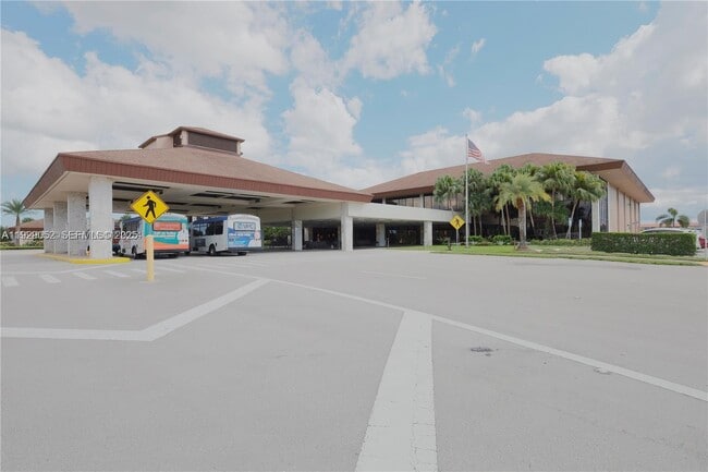 Building Photo - 200 SW 132nd Way