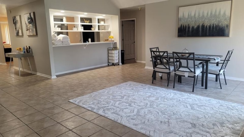 Building Photo - 4865 Folsom Dr