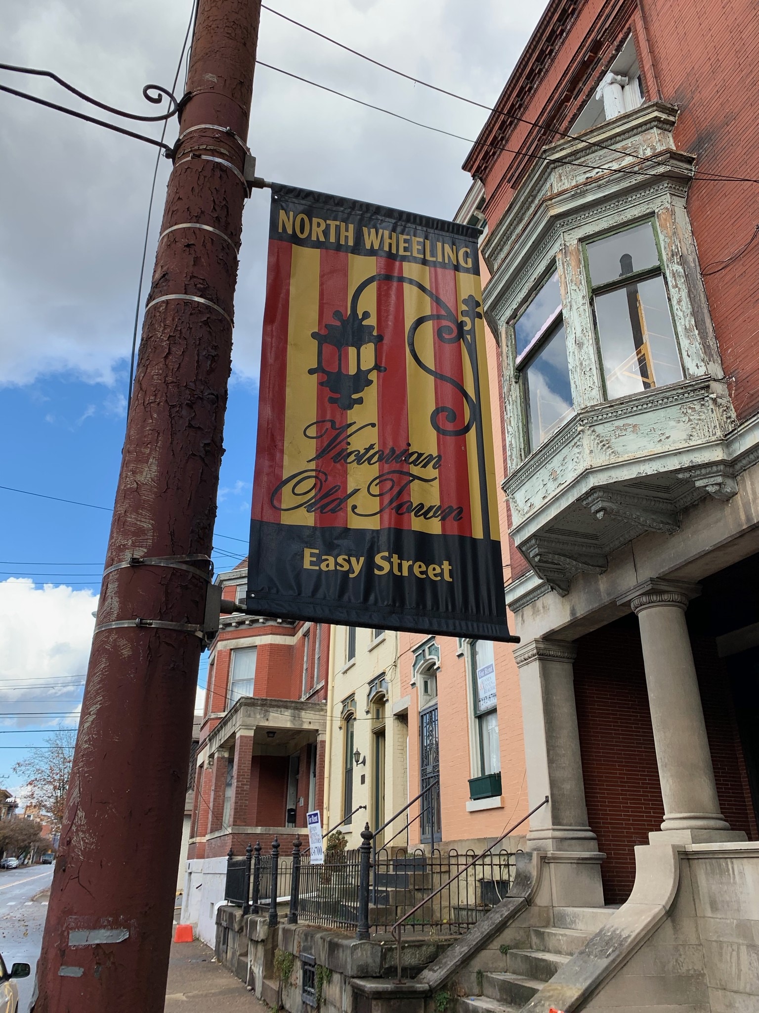 Streetview - 804 Main St