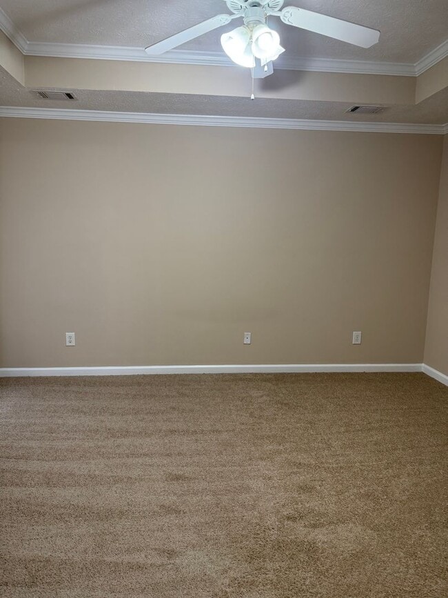 Building Photo - Ryan Ridge Rental