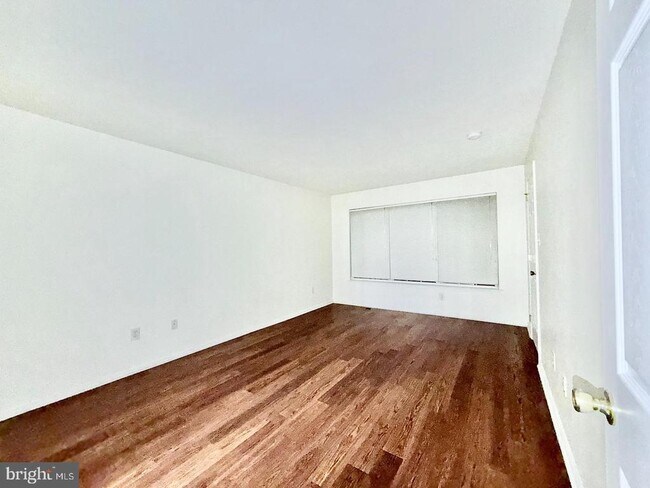 Building Photo - 2604 Delancey Way