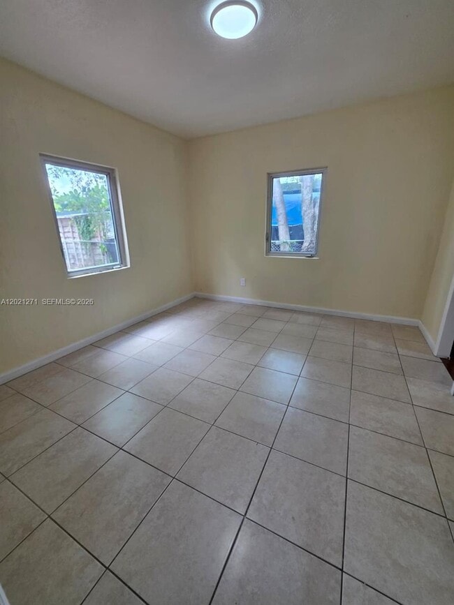 Building Photo - 315 NW 53rd St