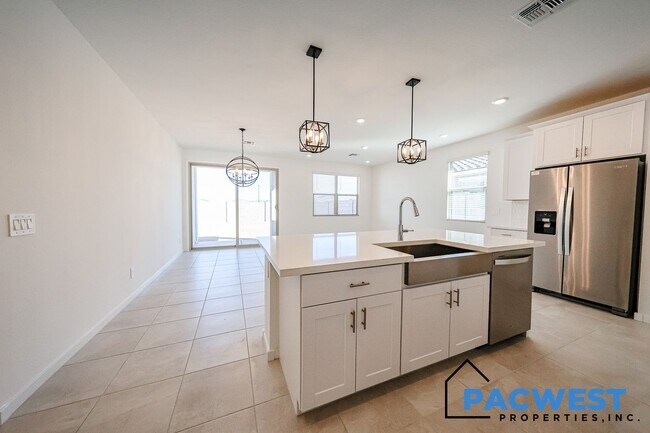 Building Photo - Be the first to live in this BRAND NEW HOME1
