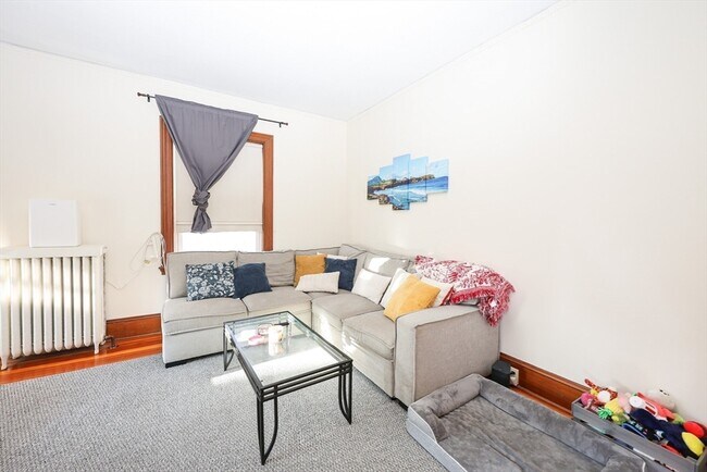 Building Photo - 19 Burton Terrace