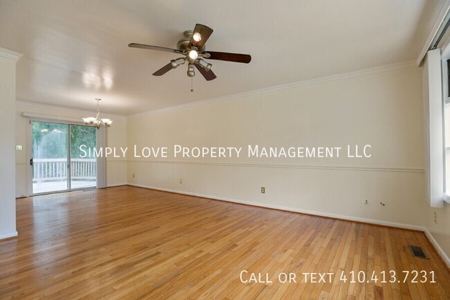 Building Photo - 2411 Old Gate Ct