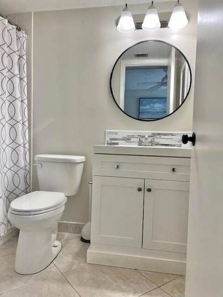 Building Photo - 1605 S US Hwy 1