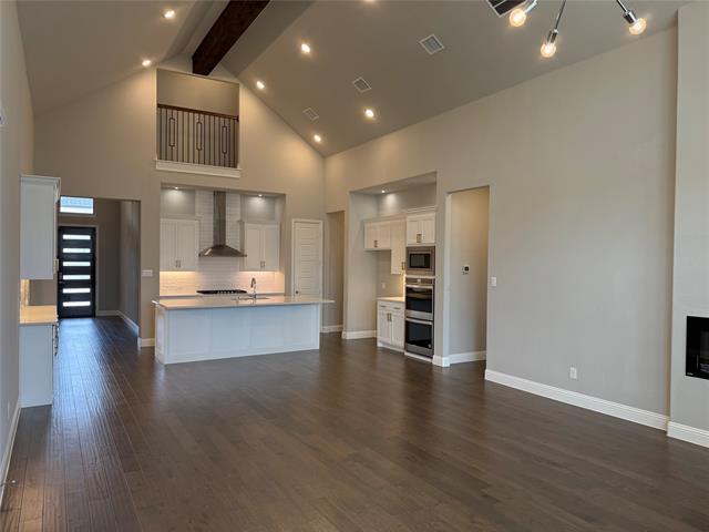 Building Photo - 15718 Tea Tree Rd