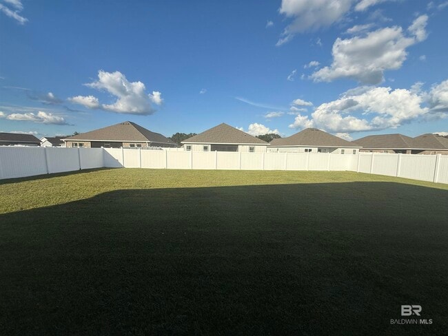 Building Photo - 10762 Winning Colors Trl