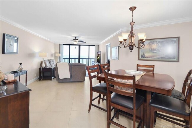 Building Photo - 9550 S Ocean Dr