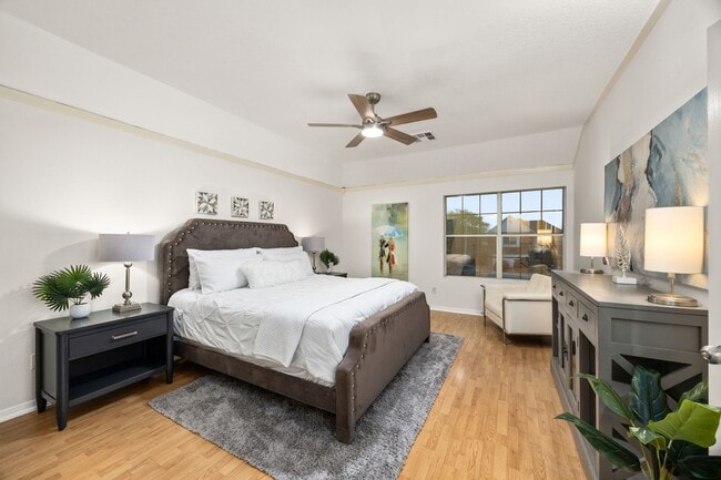 Building Photo - 19627 Lighthouse Scene Ln