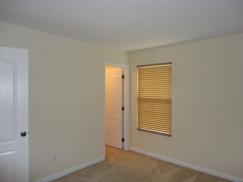 Building Photo - 8510 Ethan Ct