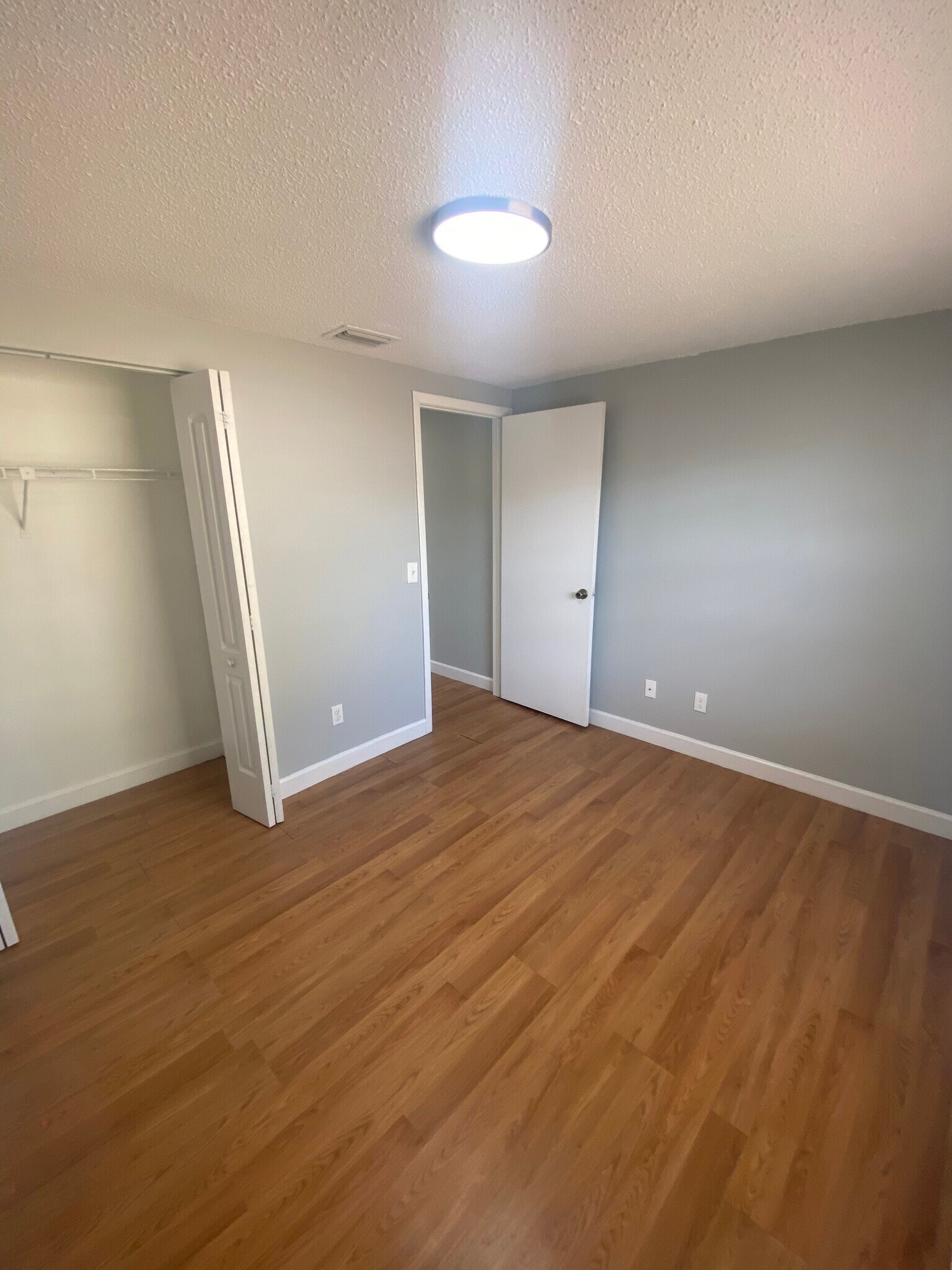 Building Photo - 12703 Alida Pl