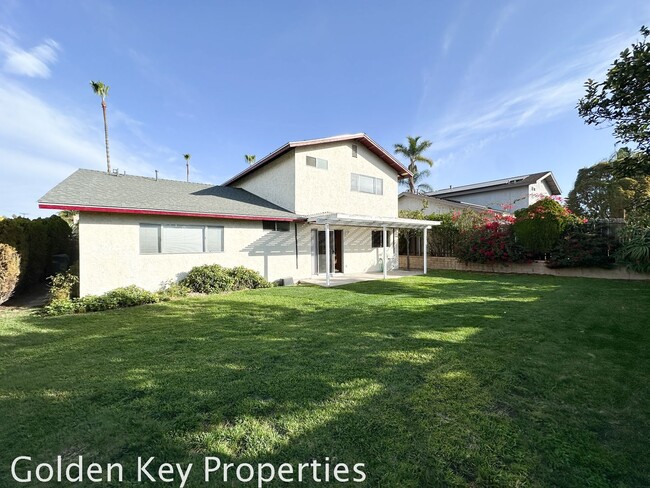 Building Photo - Nice two-story home on a cul-de-sac!