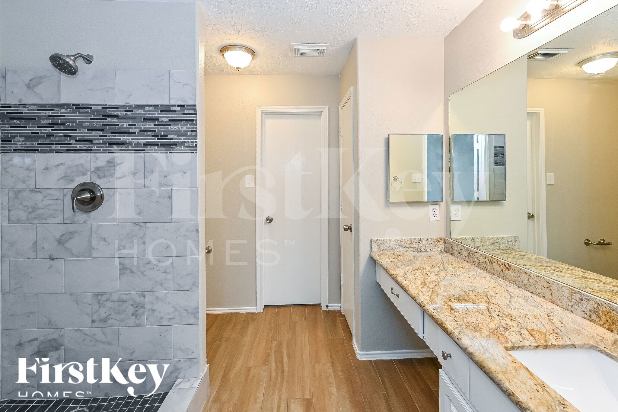 Building Photo - 11506 Moonlight Ridge Dr