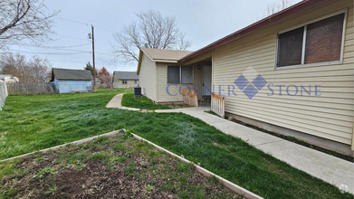 Building Photo - Irving Duplex