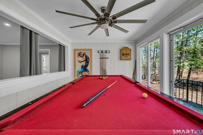 Building Photo - 240 Great Plain Rd