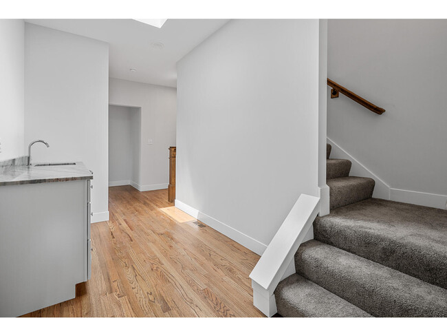 2 floor hallway includes coffee bar, W/D hook-up, stair to rooftop deck - 2245 Hickory St