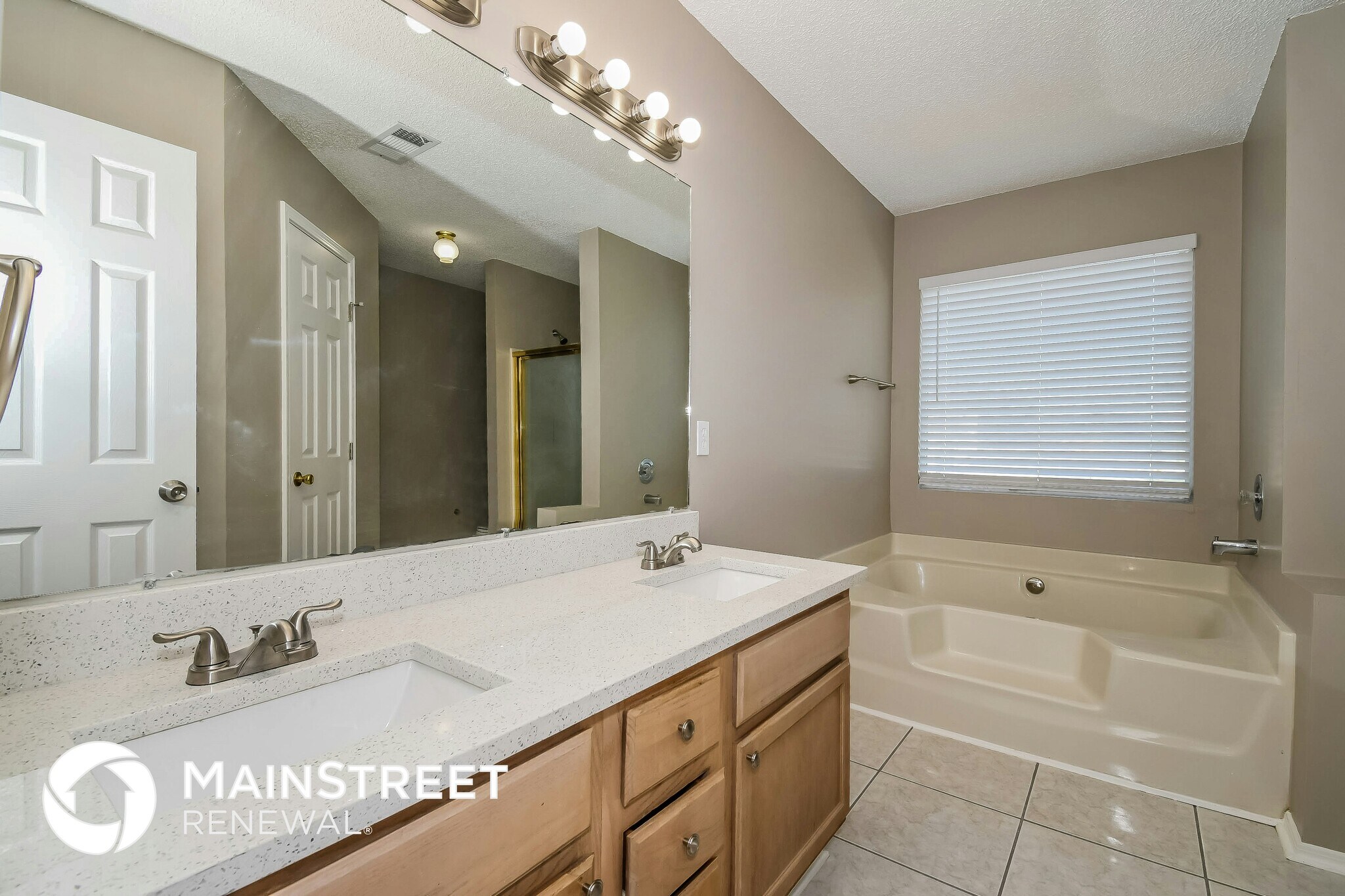 Building Photo - 11438 Blossom Ridge Dr