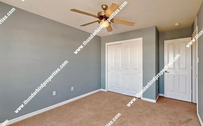 Building Photo - 5 bedroom home in Los Milagros