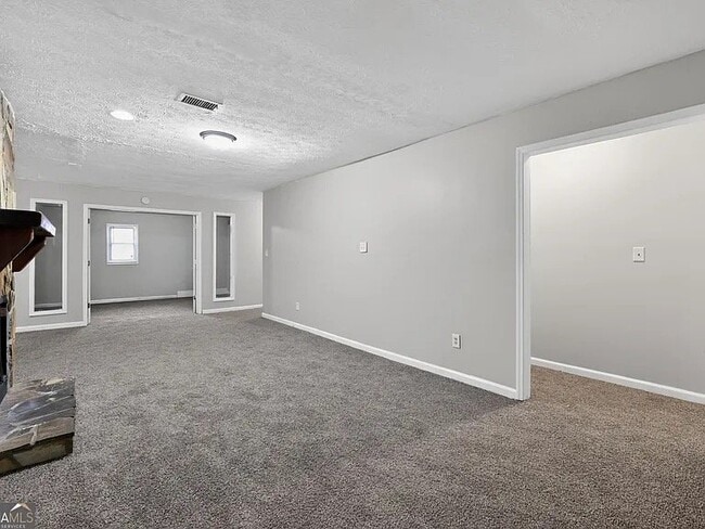 Building Photo - 1009 Salisbury Trail