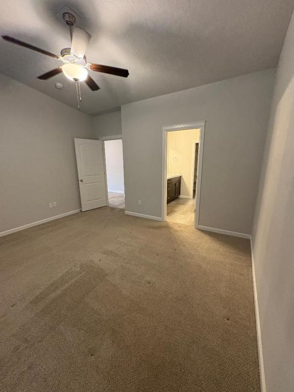 Building Photo - 4016 SE Winslow Ct