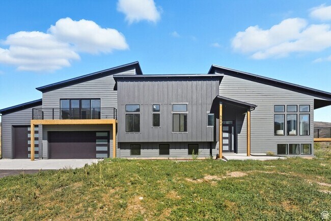 Building Photo - 5866 N Fork Rd