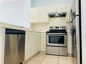 Building Photo - 17800 NW 73rd Ave