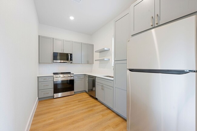 Floorplan - 5313 Reiger Ave