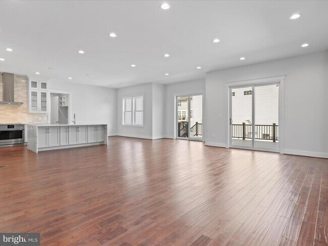 Building Photo - 1830 Cherri Dr