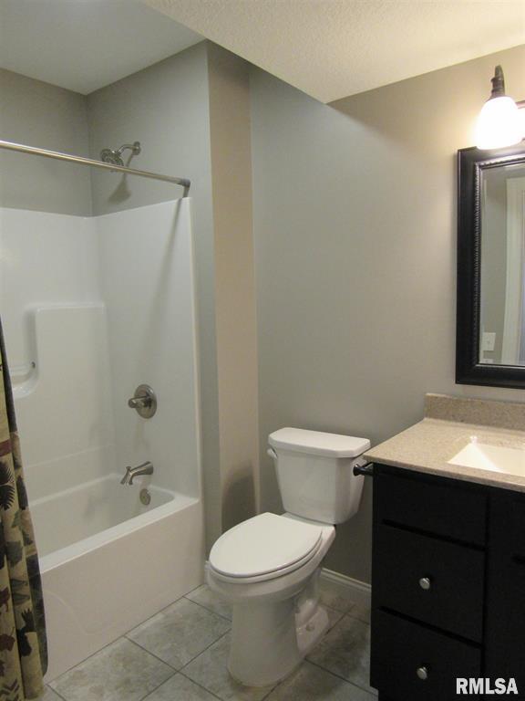 Building Photo - 1659 Celtic