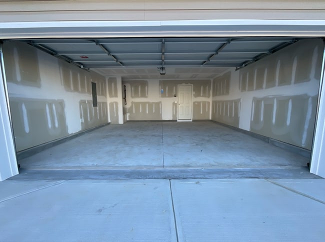 Building Photo - 189 Kinsale Dr