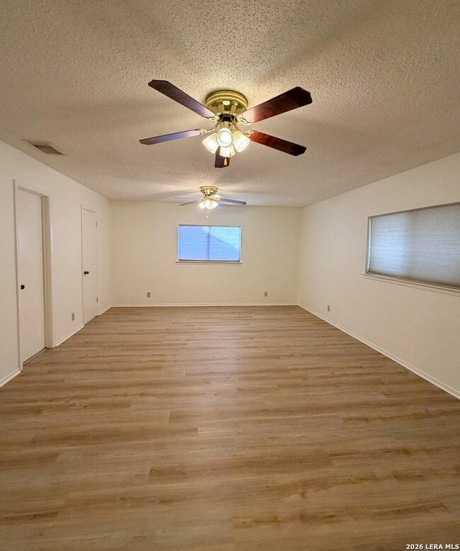 Building Photo - 9202 Roquefort