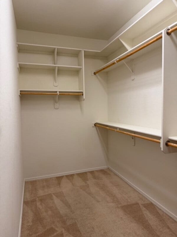 Building Photo - 2764 E Cherry Hill Dr