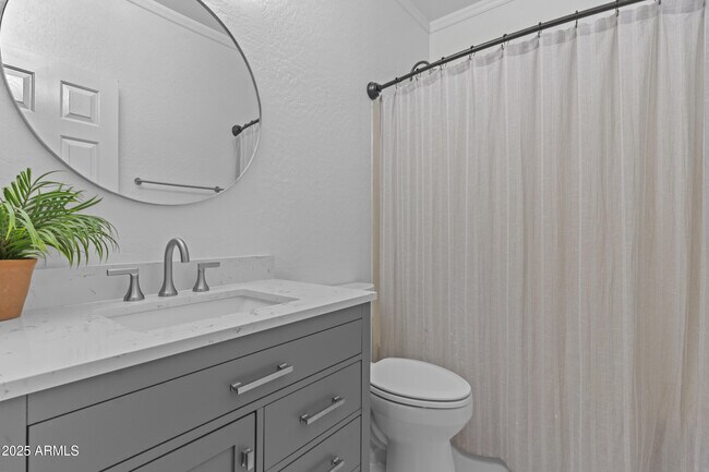 Building Photo - 9733 W Hedge Hog Pl