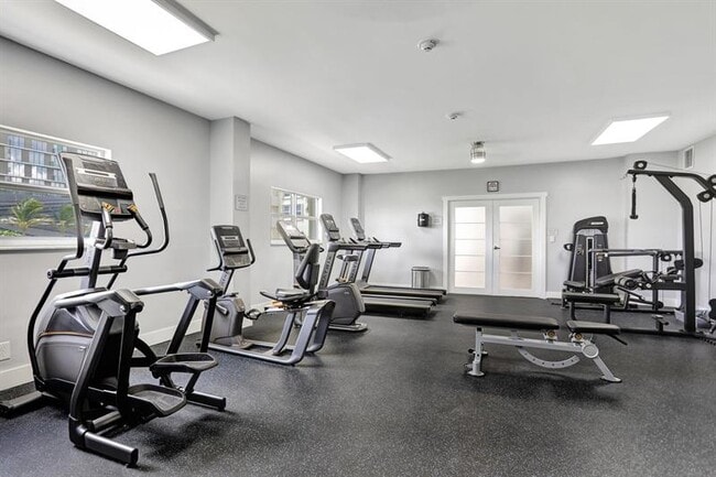 Building Photo - 750 N Ocean Blvd