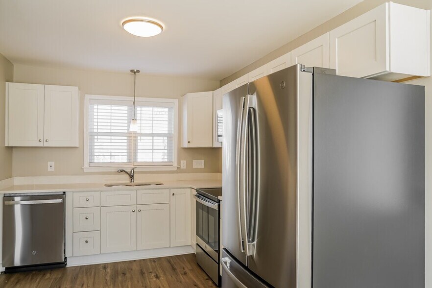 Building Photo - 7100 Missionary Ridge Dr