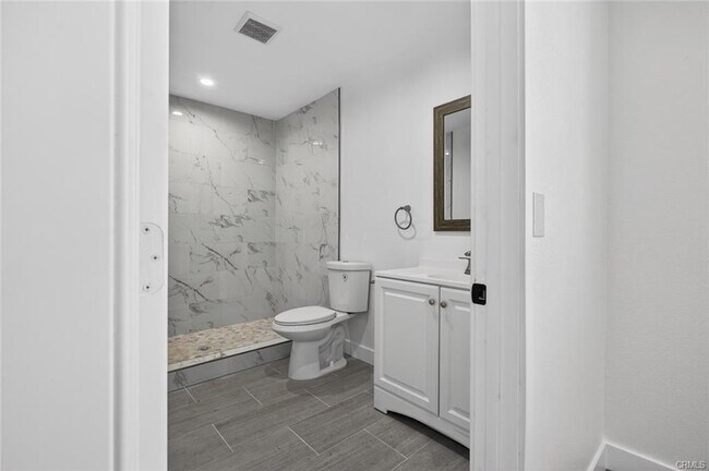 Building Photo - 6651 Millmark Ave