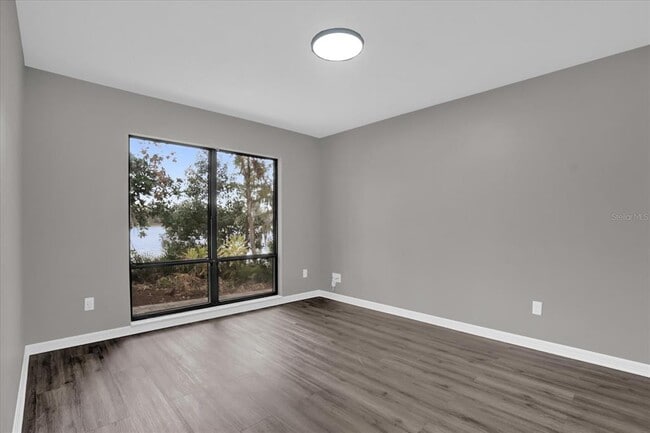 Building Photo - 3966 Lake Mira Dr
